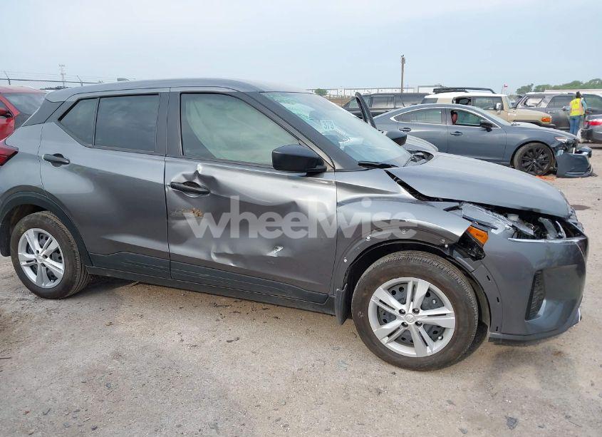 Photo 6 of 2024 Nissan Kicks S XTRONIC CVT (VIN 3N1CP5BV8RL579420)