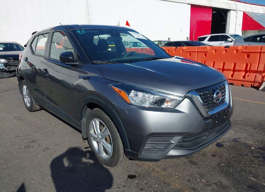 2020 Nissan Kicks S XTRONIC CVT (VIN 3N1CP5BV9LL500179) main photo