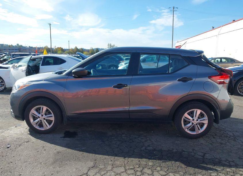 Photo 14 of 2020 Nissan Kicks S XTRONIC CVT (VIN 3N1CP5BV9LL500179)