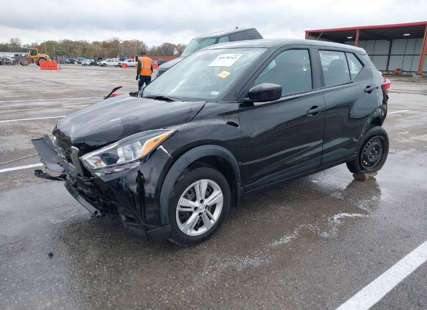 Photo 2 of 2020 Nissan Kicks S XTRONIC CVT (VIN 3N1CP5BV9LL515846)