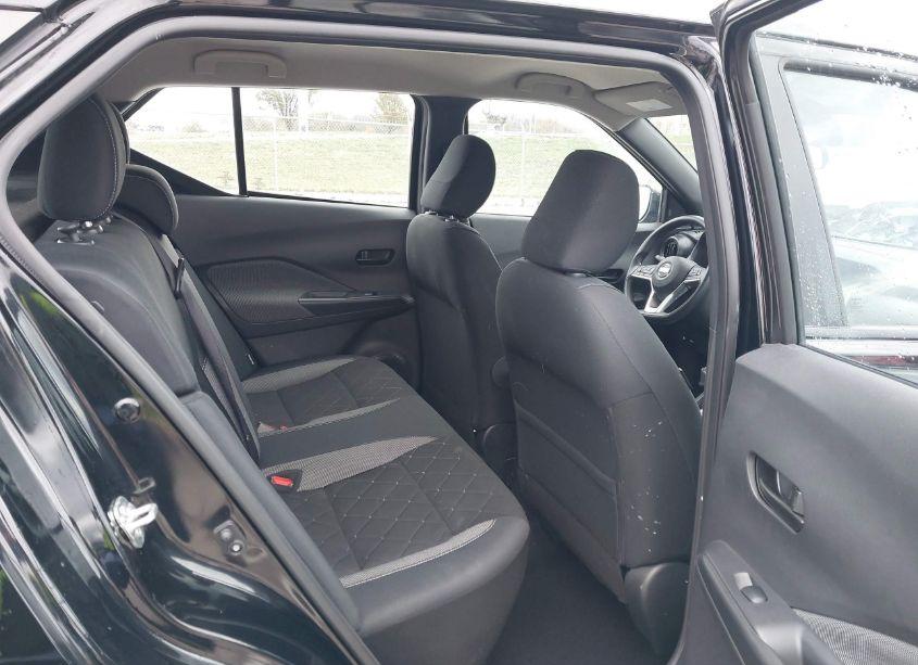 Photo 8 of 2020 Nissan Kicks S XTRONIC CVT (VIN 3N1CP5BV9LL515846)