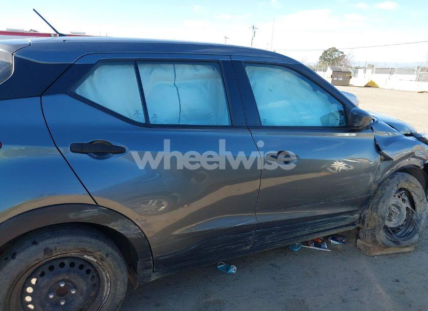 Photo 13 of 2020 Nissan Kicks S XTRONIC CVT (VIN 3N1CP5BV9LL524014)