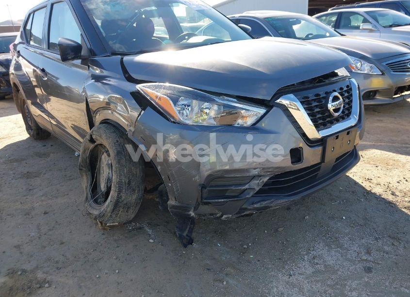 Photo 6 of 2020 Nissan Kicks S XTRONIC CVT (VIN 3N1CP5BV9LL524014)