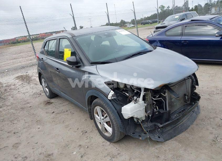 2020 Nissan Kicks S XTRONIC CVT (VIN 3N1CP5BV9LL530914) main photo