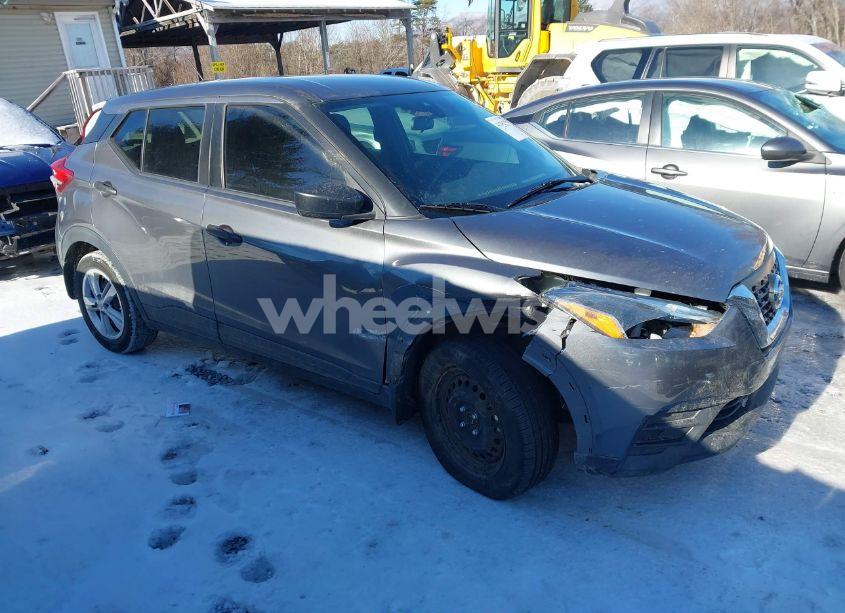 2020 Nissan Kicks S XTRONIC CVT (VIN 3N1CP5BV9LL553125) main photo