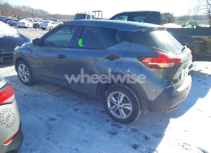 Photo 3 of 2020 Nissan Kicks S XTRONIC CVT (VIN 3N1CP5BV9LL553125)