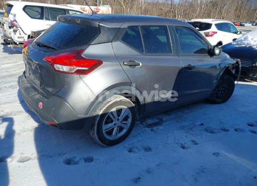 Photo 4 of 2020 Nissan Kicks S XTRONIC CVT (VIN 3N1CP5BV9LL553125)