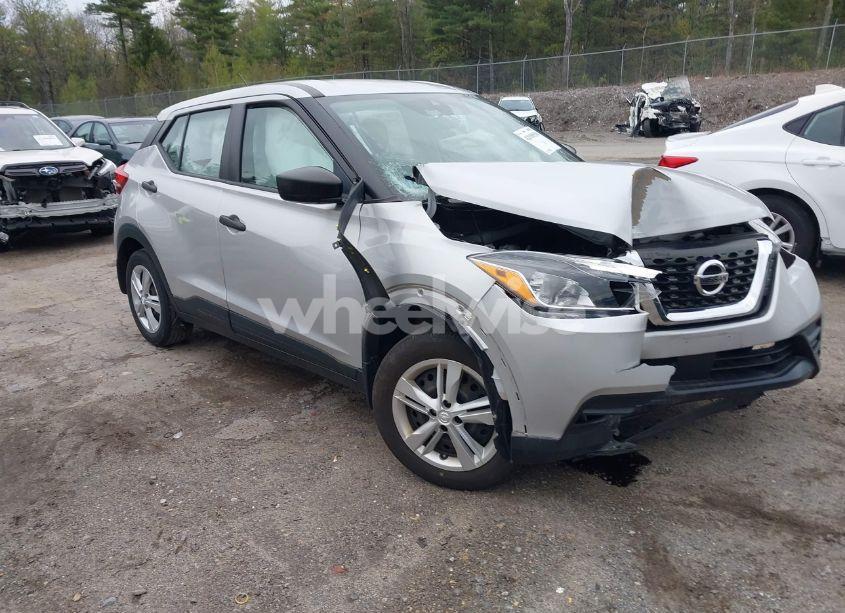 2020 Nissan Kicks S XTRONIC CVT (VIN 3N1CP5BV9LL563069) main photo