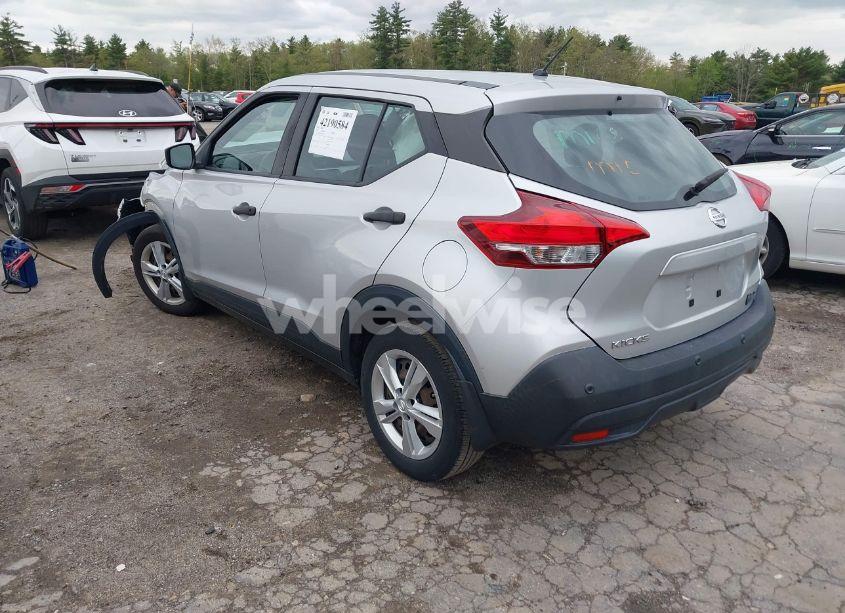 Photo 3 of 2020 Nissan Kicks S XTRONIC CVT (VIN 3N1CP5BV9LL563069)