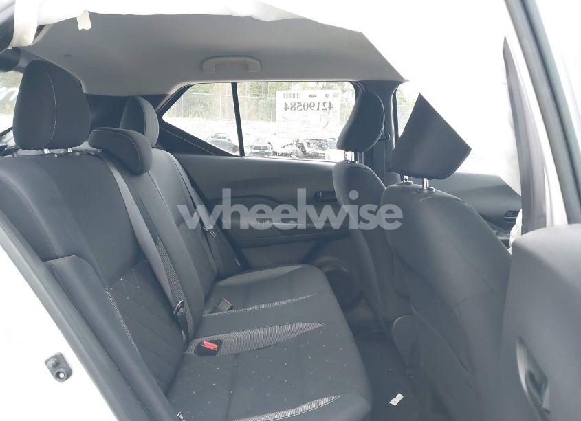 Photo 8 of 2020 Nissan Kicks S XTRONIC CVT (VIN 3N1CP5BV9LL563069)