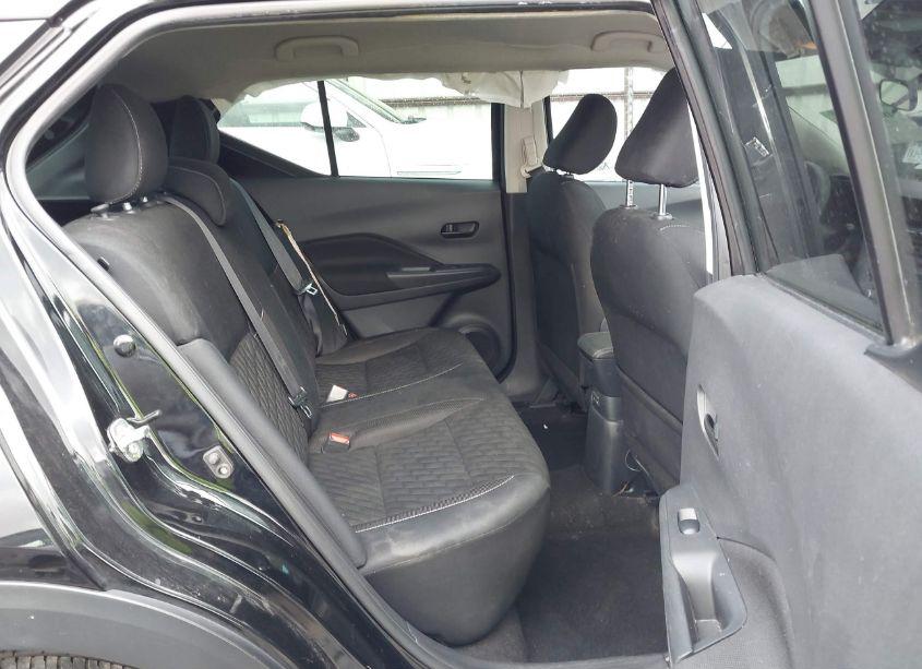 Photo 8 of 2021 Nissan Kicks S XTRONIC CVT (VIN 3N1CP5BV9ML495485)