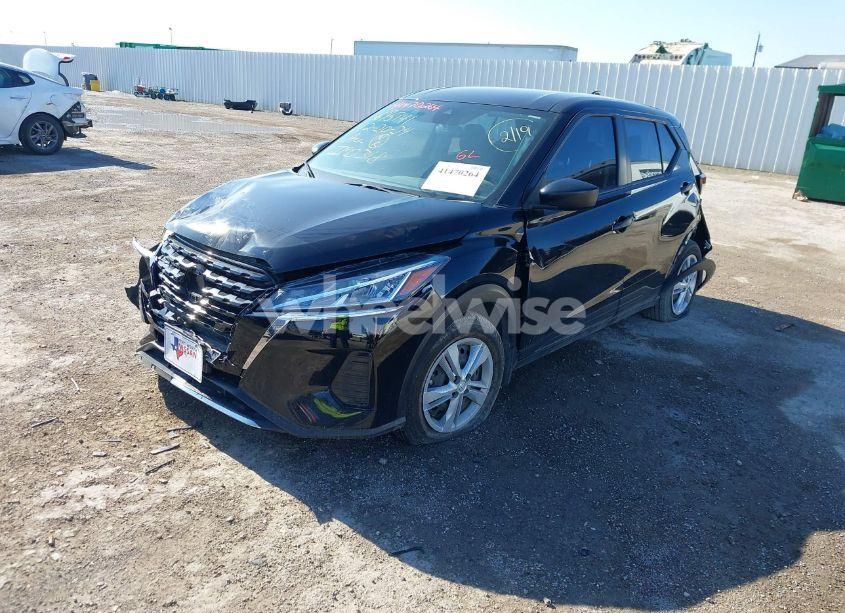 Photo 2 of 2022 Nissan Kicks S XTRONIC CVT (VIN 3N1CP5BV9NL482379)