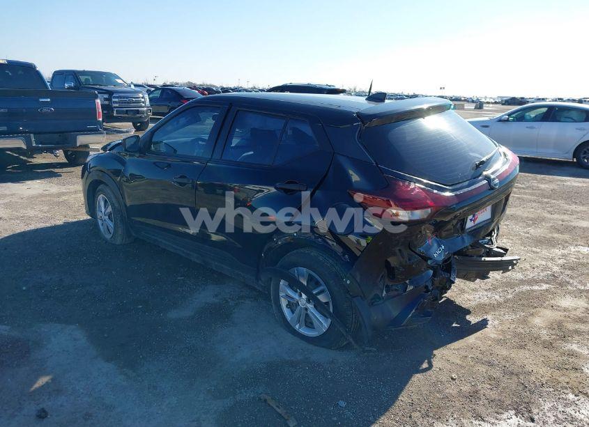 Photo 3 of 2022 Nissan Kicks S XTRONIC CVT (VIN 3N1CP5BV9NL482379)