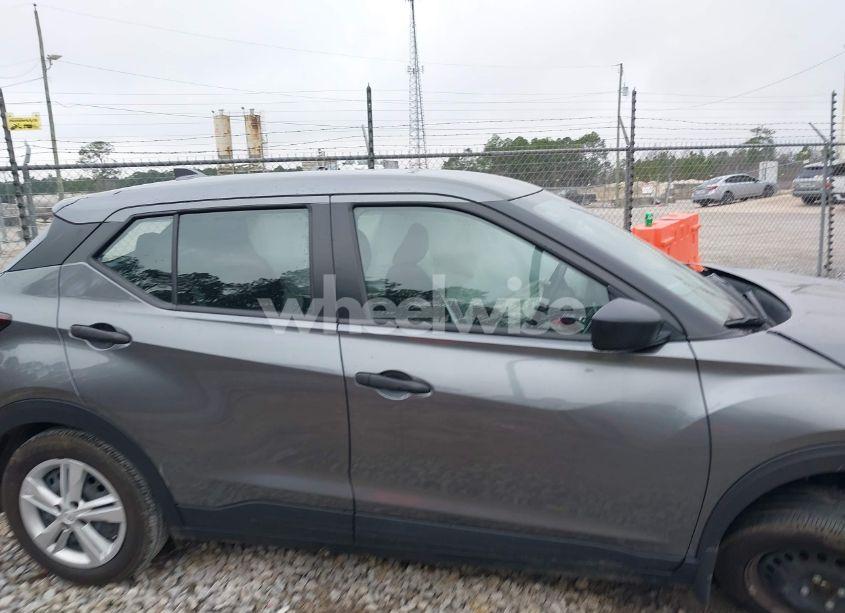 Photo 14 of 2024 Nissan Kicks S XTRONIC CVT (VIN 3N1CP5BV9RL471730)