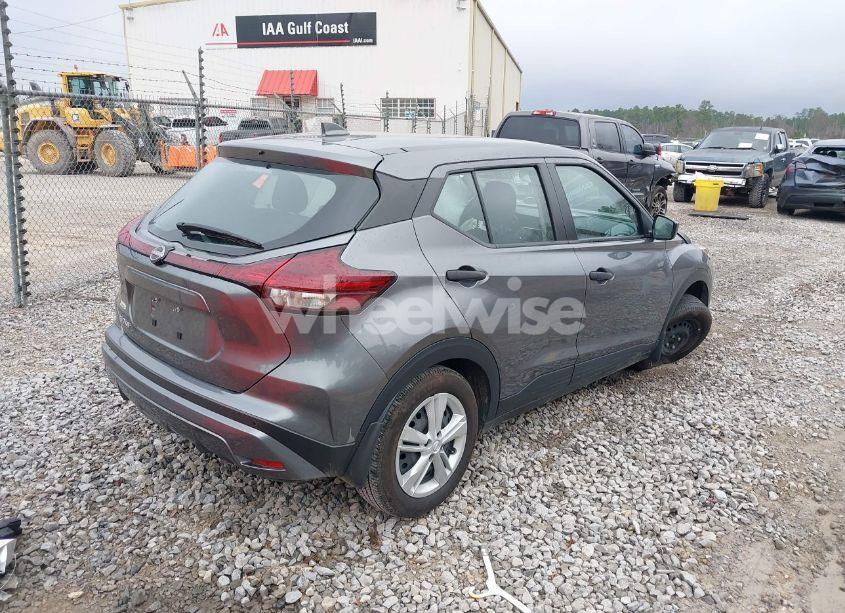 Photo 4 of 2024 Nissan Kicks S XTRONIC CVT (VIN 3N1CP5BV9RL471730)