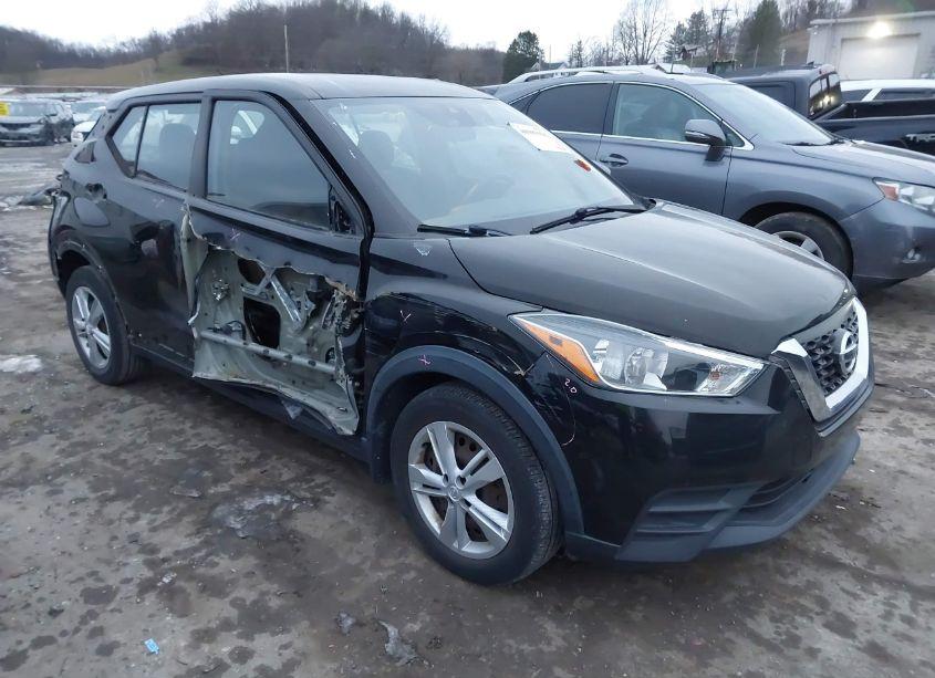 2020 Nissan Kicks S XTRONIC CVT (VIN 3N1CP5BVXLL520005) main photo