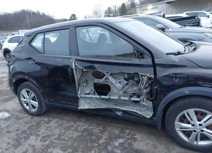 Photo 14 of 2020 Nissan Kicks S XTRONIC CVT (VIN 3N1CP5BVXLL520005)