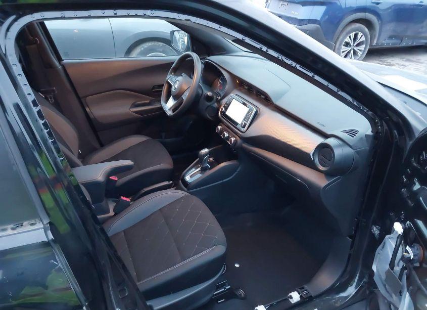 Photo 5 of 2020 Nissan Kicks S XTRONIC CVT (VIN 3N1CP5BVXLL520005)