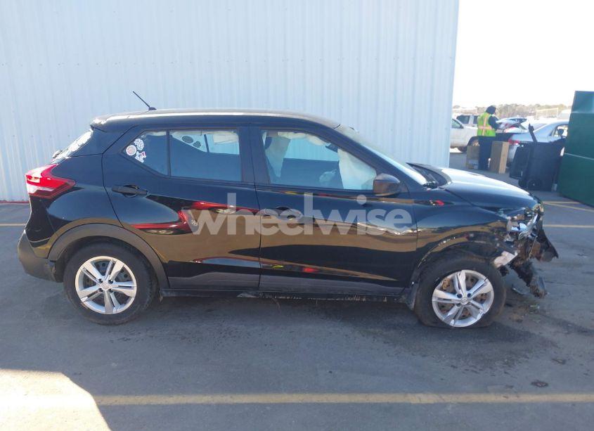 Photo 12 of 2020 Nissan Kicks S XTRONIC CVT (VIN 3N1CP5BVXLL528234)