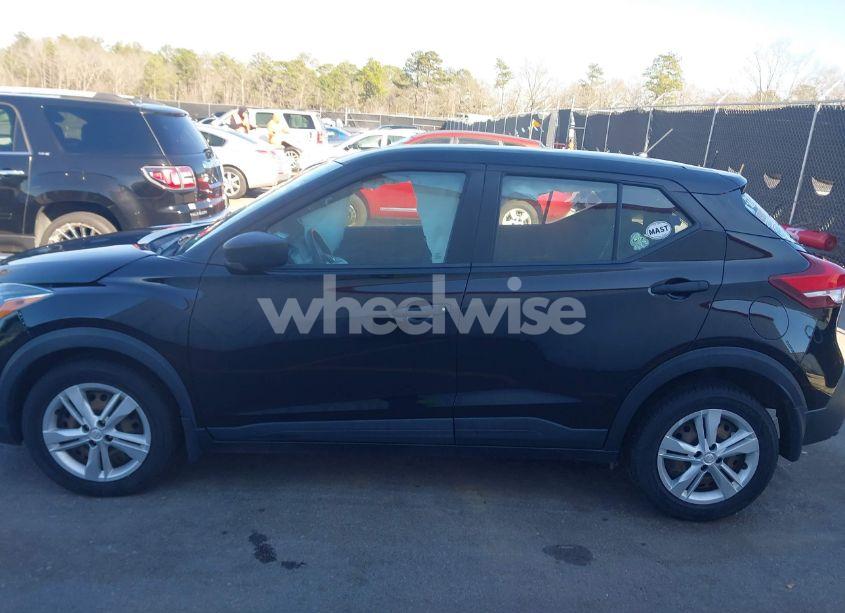 Photo 13 of 2020 Nissan Kicks S XTRONIC CVT (VIN 3N1CP5BVXLL528234)