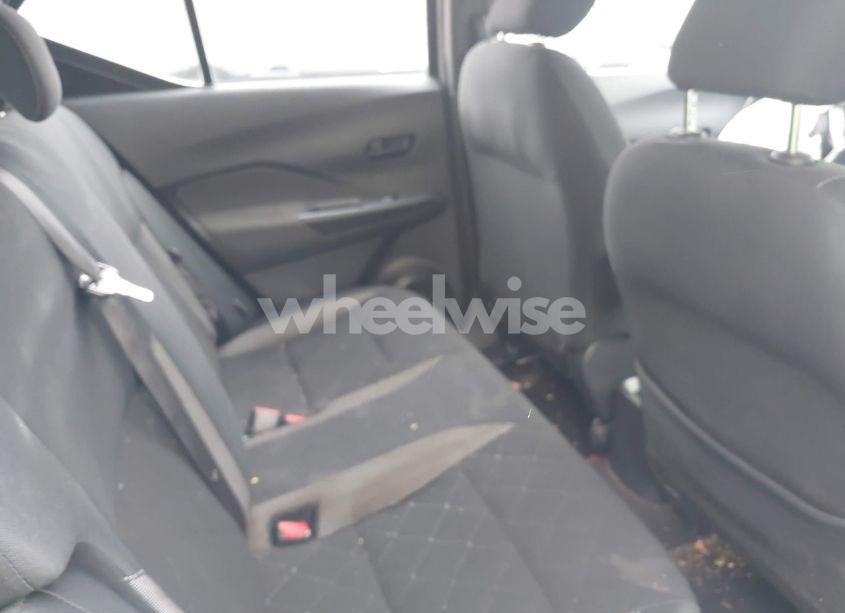 Photo 8 of 2020 Nissan Kicks S XTRONIC CVT (VIN 3N1CP5BVXLL569642)