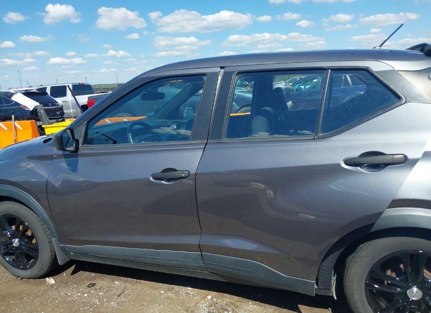 Photo 15 of 2020 Nissan Kicks S XTRONIC CVT (VIN 3N1CP5BVXLL580379)