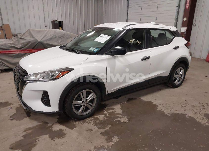 Photo 2 of 2021 Nissan Kicks S XTRONIC CVT (VIN 3N1CP5BVXML530356)