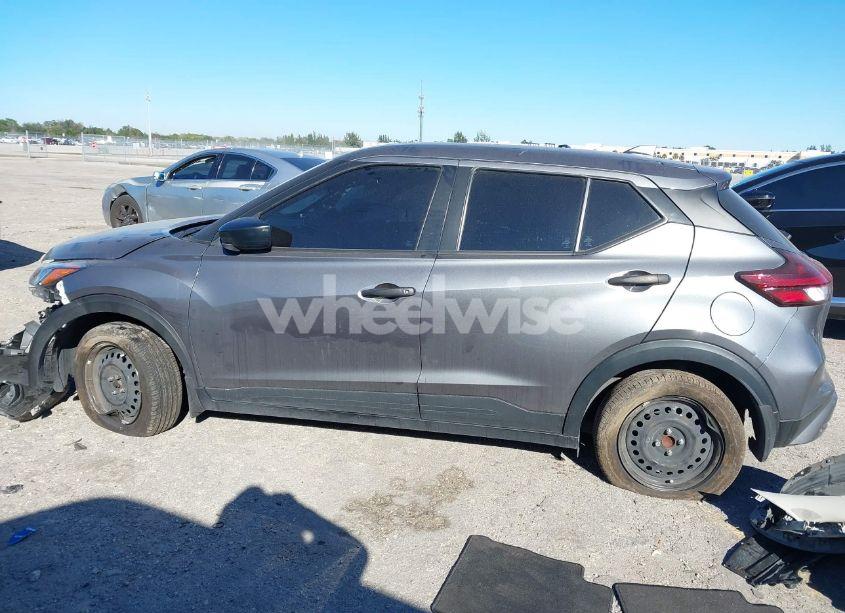Photo 15 of 2021 Nissan Kicks S XTRONIC CVT (VIN 3N1CP5BVXML558576)