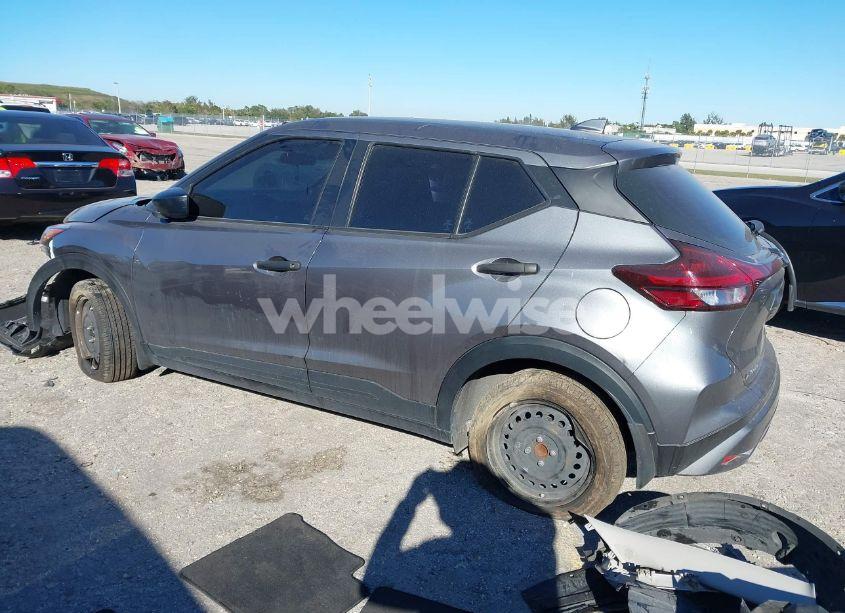 Photo 3 of 2021 Nissan Kicks S XTRONIC CVT (VIN 3N1CP5BVXML558576)
