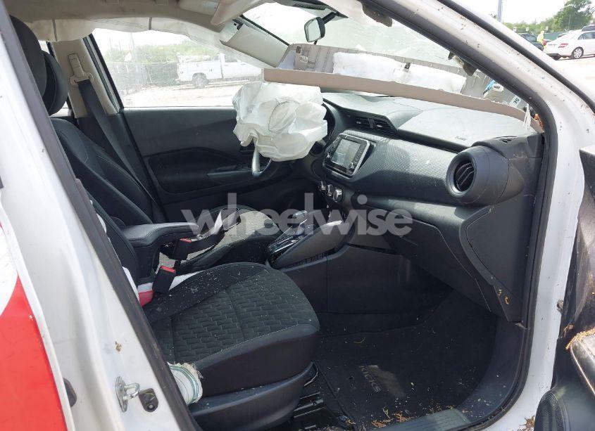 Photo 5 of 2022 Nissan Kicks S XTRONIC CVT (VIN 3N1CP5BVXNL487512)