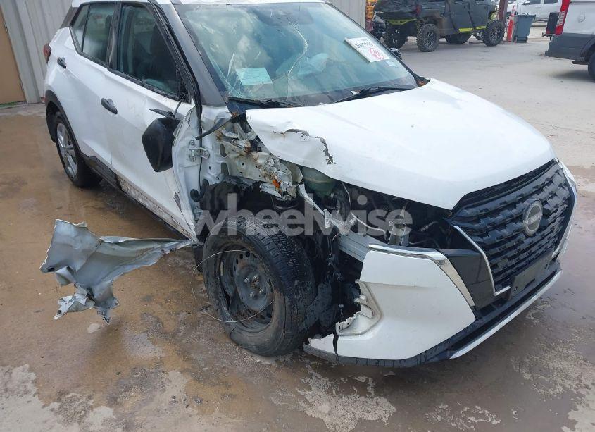 Photo 6 of 2022 Nissan Kicks S XTRONIC CVT (VIN 3N1CP5BVXNL487512)