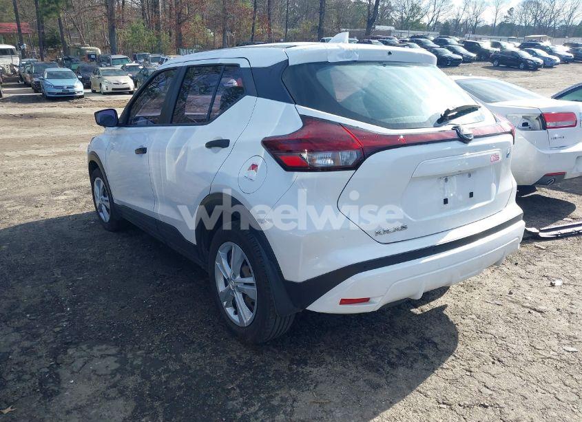 Photo 3 of 2022 Nissan Kicks S XTRONIC CVT (VIN 3N1CP5BVXNL503367)