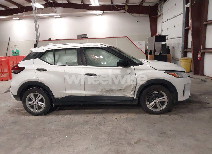 Photo 13 of 2022 Nissan Kicks S XTRONIC CVT (VIN 3N1CP5BVXNL522033)