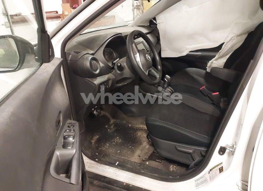 Photo 5 of 2022 Nissan Kicks S XTRONIC CVT (VIN 3N1CP5BVXNL522033)