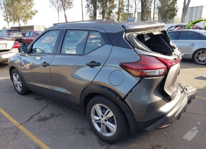 Photo 3 of 2023 Nissan Kicks S XTRONIC CVT (VIN 3N1CP5BVXPL565628)