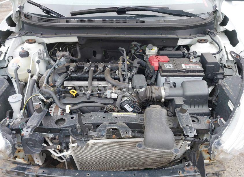 Photo 10 of 2018 Nissan Kicks SV (VIN 3N1CP5CU0JL510389)