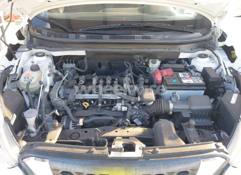 Photo 10 of 2018 Nissan Kicks SV (VIN 3N1CP5CU0JL546003)