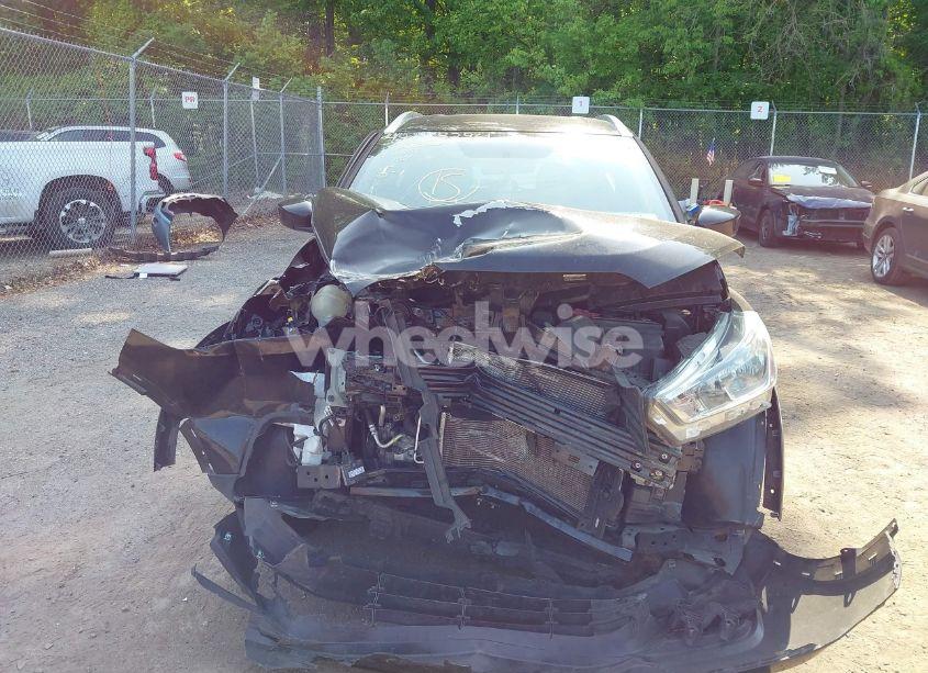 Photo 12 of 2019 Nissan Kicks SV (VIN 3N1CP5CU0KL477623)