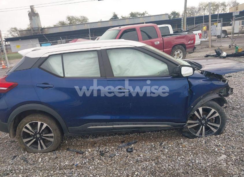 Photo 12 of 2019 Nissan Kicks SR (VIN 3N1CP5CU0KL521328)