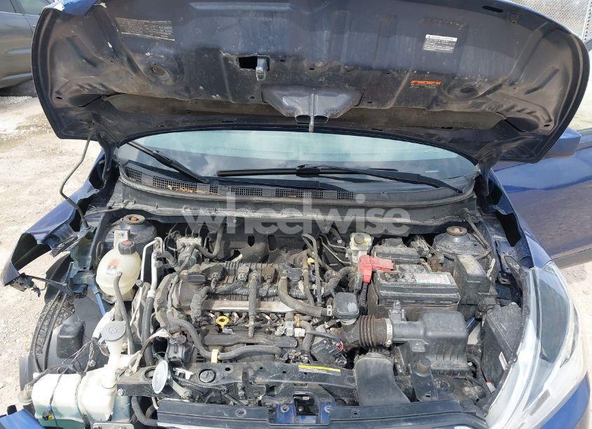 Photo 10 of 2019 Nissan Kicks SV (VIN 3N1CP5CU0KL527047)