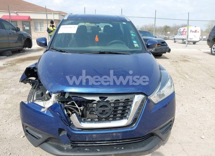 Photo 12 of 2019 Nissan Kicks SV (VIN 3N1CP5CU0KL527047)