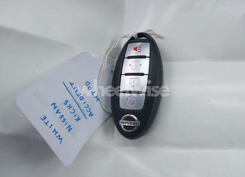 Photo 11 of 2019 Nissan Kicks SV (VIN 3N1CP5CU0KL542096)