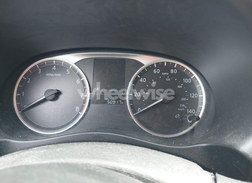 Photo 7 of 2018 Nissan Kicks S (VIN 3N1CP5CU1JL515911)