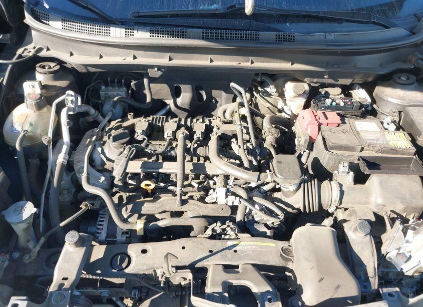 Photo 10 of 2018 Nissan Kicks S (VIN 3N1CP5CU1JL519019)