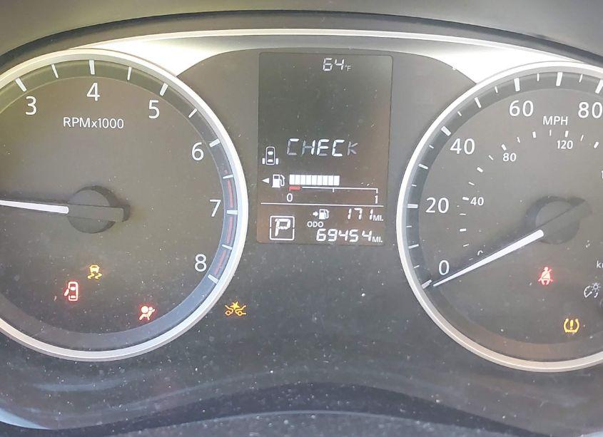 Photo 15 of 2018 Nissan Kicks S (VIN 3N1CP5CU1JL519019)