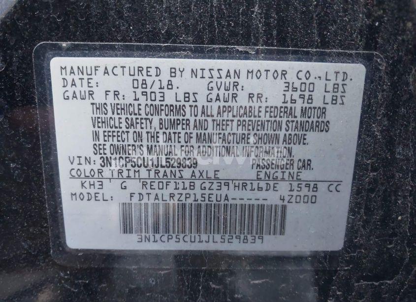 Photo 9 of 2018 Nissan Kicks S (VIN 3N1CP5CU1JL529839)