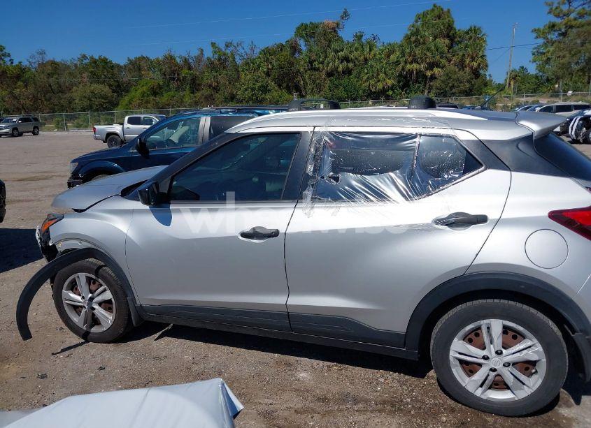 Photo 14 of 2019 Nissan Kicks S (VIN 3N1CP5CU1KL471541)