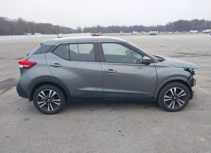 Photo 14 of 2019 Nissan Kicks SV (VIN 3N1CP5CU1KL502867)
