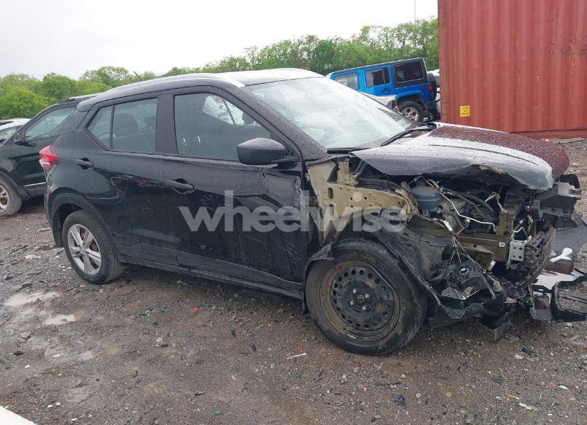 Photo 13 of 2019 Nissan Kicks S (VIN 3N1CP5CU1KL505929)