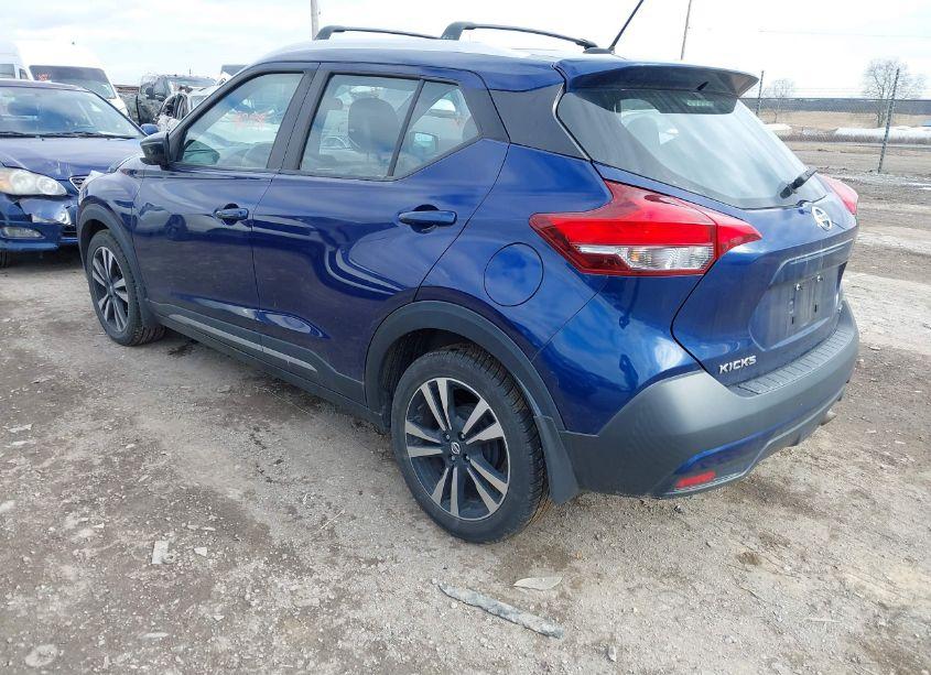 Photo 3 of 2019 Nissan Kicks SR (VIN 3N1CP5CU1KL514694)